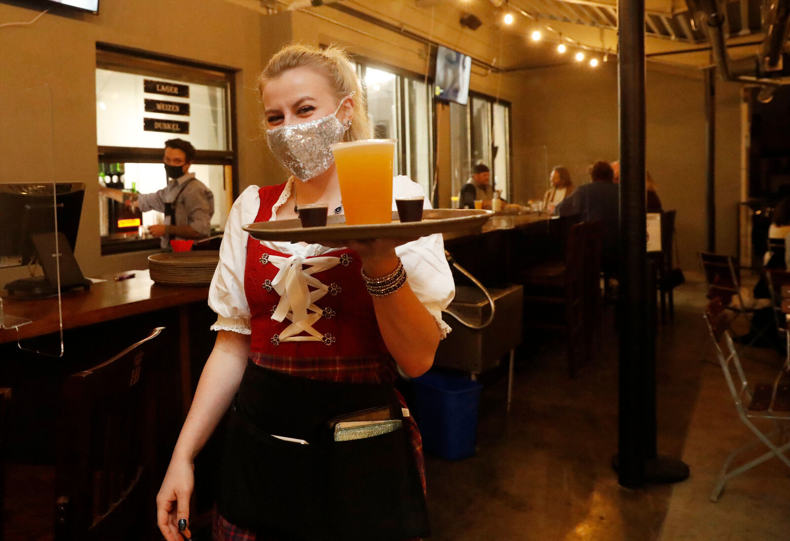 Serving the beer